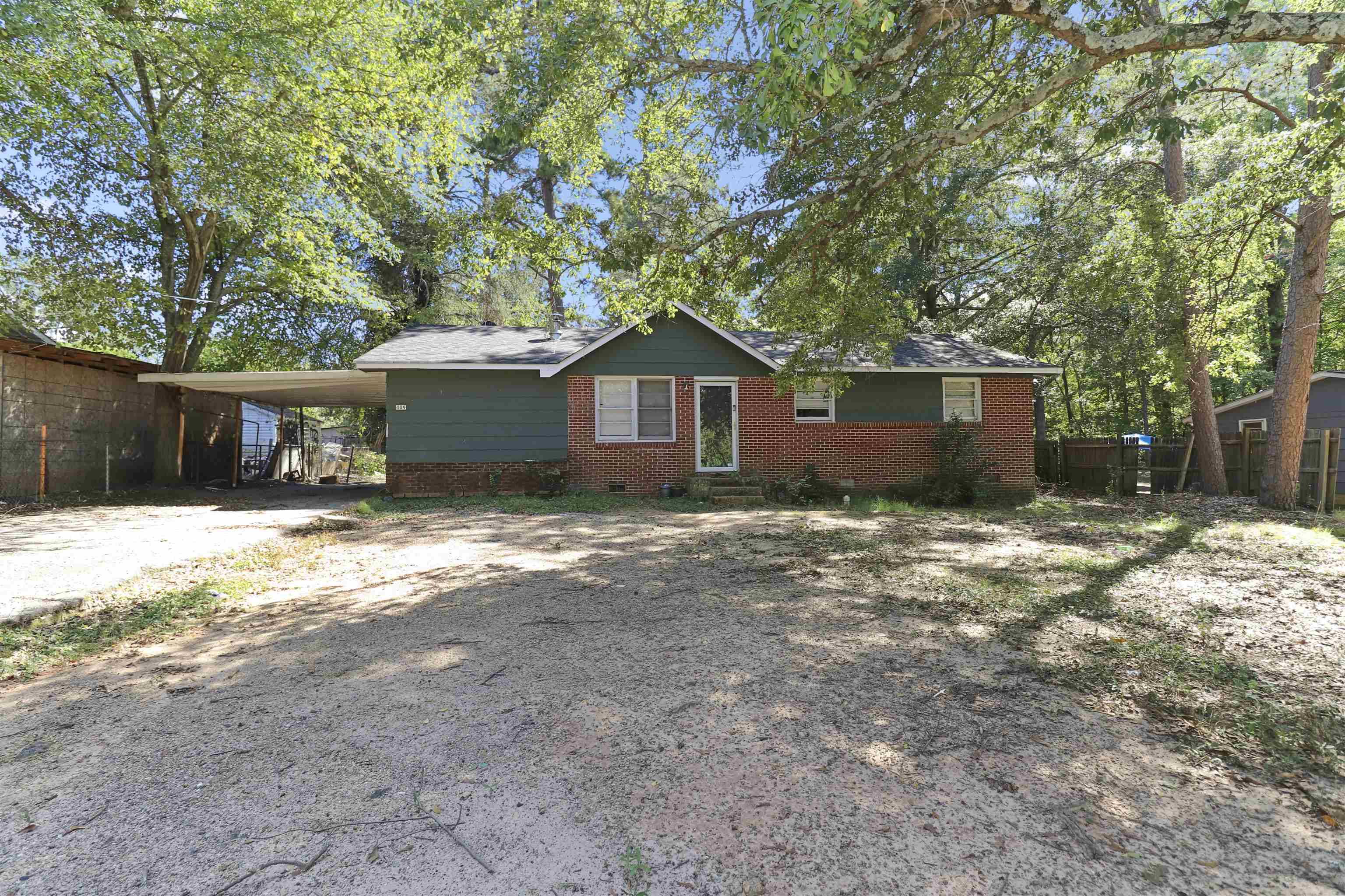 409 Jasmine St, Spartanburg, SC 29303-3954