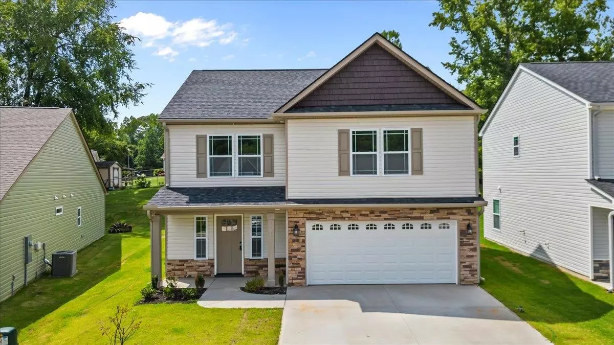 Woodruff, SC 29388-0000,504 Timberwood DR