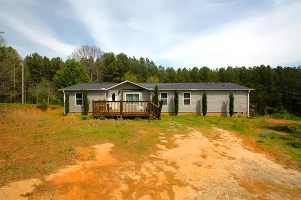 Landrum, SC 29356,252 Stones Throw DR
