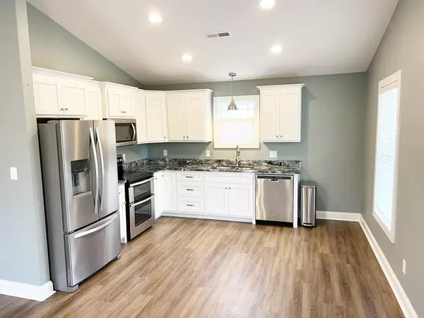 Landrum, SC 29356,528 S Shamrock Ave