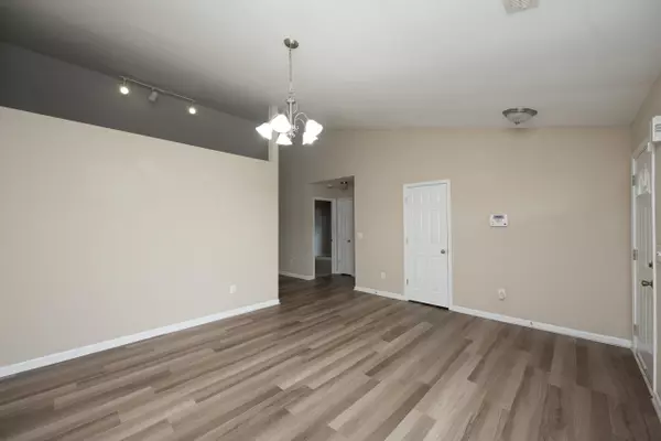 Spartanburg, SC 29301,442 Bentridge DR
