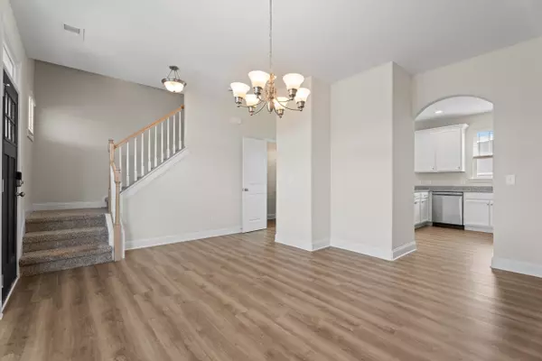 Roebuck, SC 29376,3033 Emberly DR
