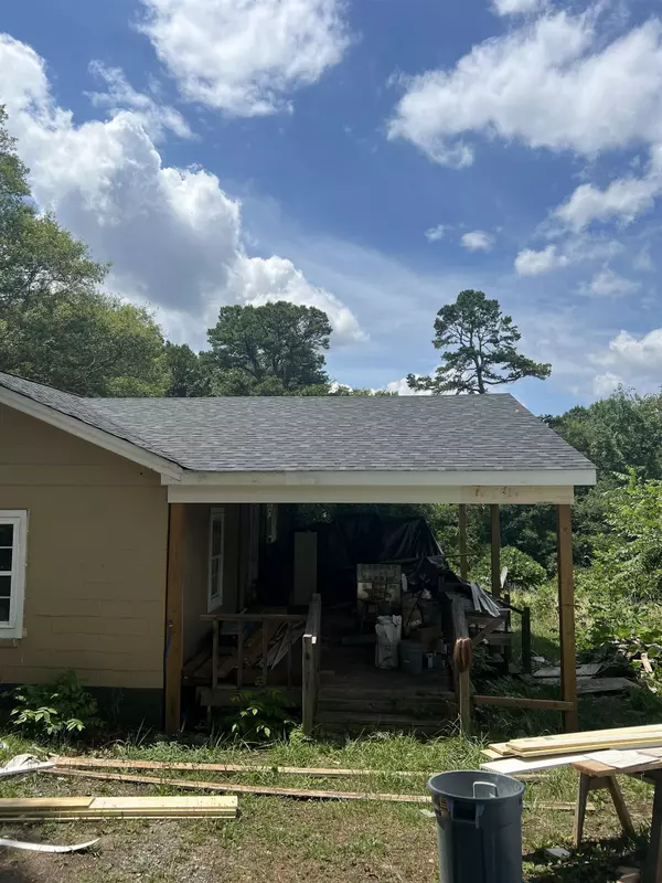 Cowpens, SC 29330,270 Wagon Wheel RD