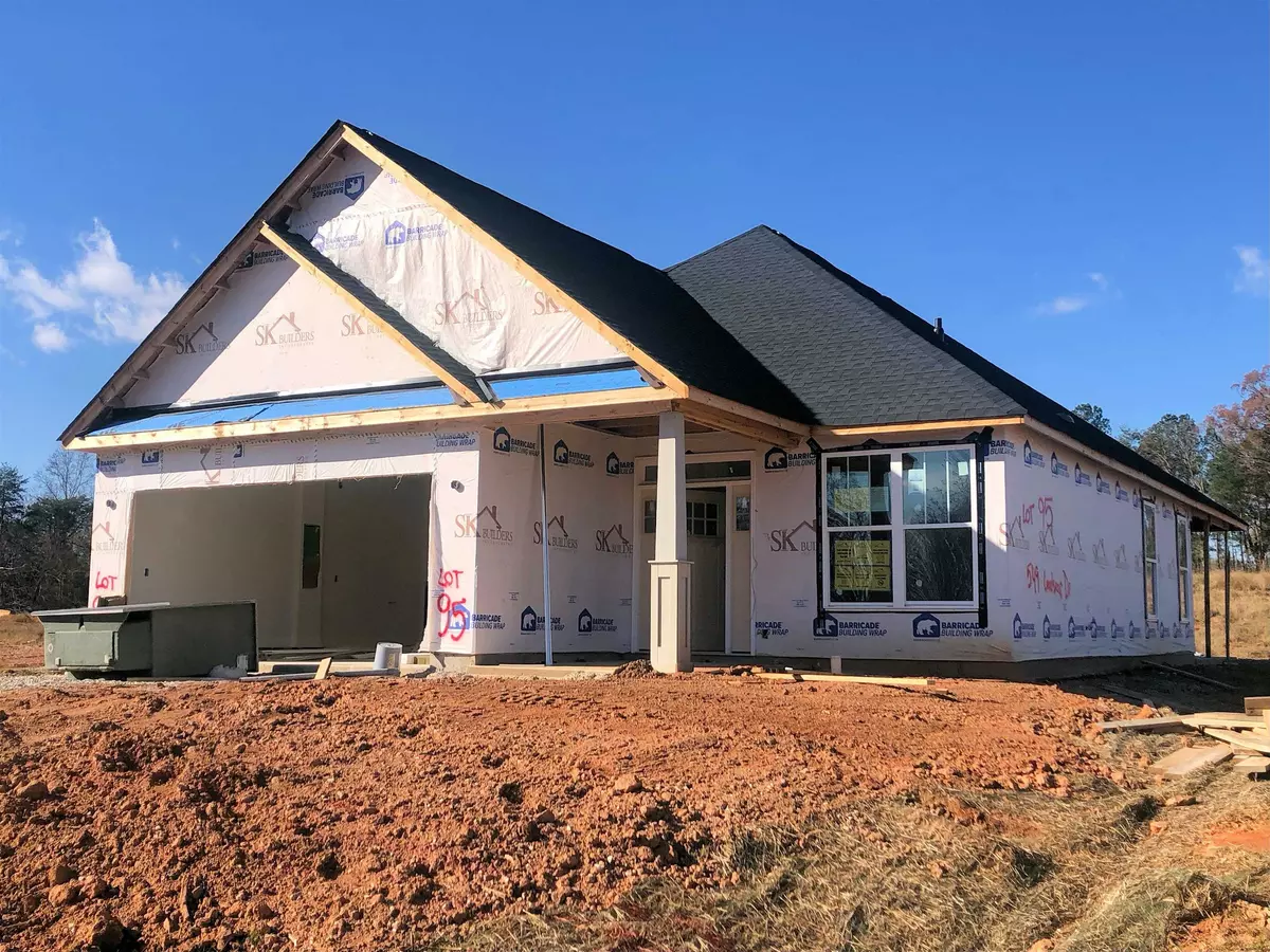Landrum, SC 29356,549 Landseer DR