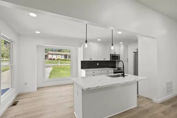 Greenville, SC 29617,13 Singleton CIR