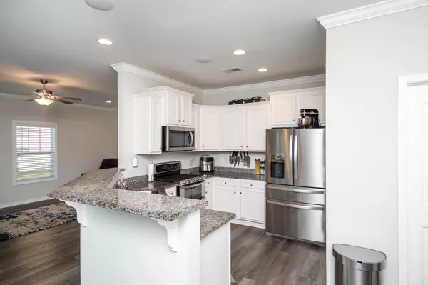 Duncan, SC 28334-8121,736 Stilmore DR