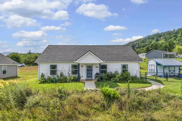 155 Kershaw DR, Landrum, SC 29356