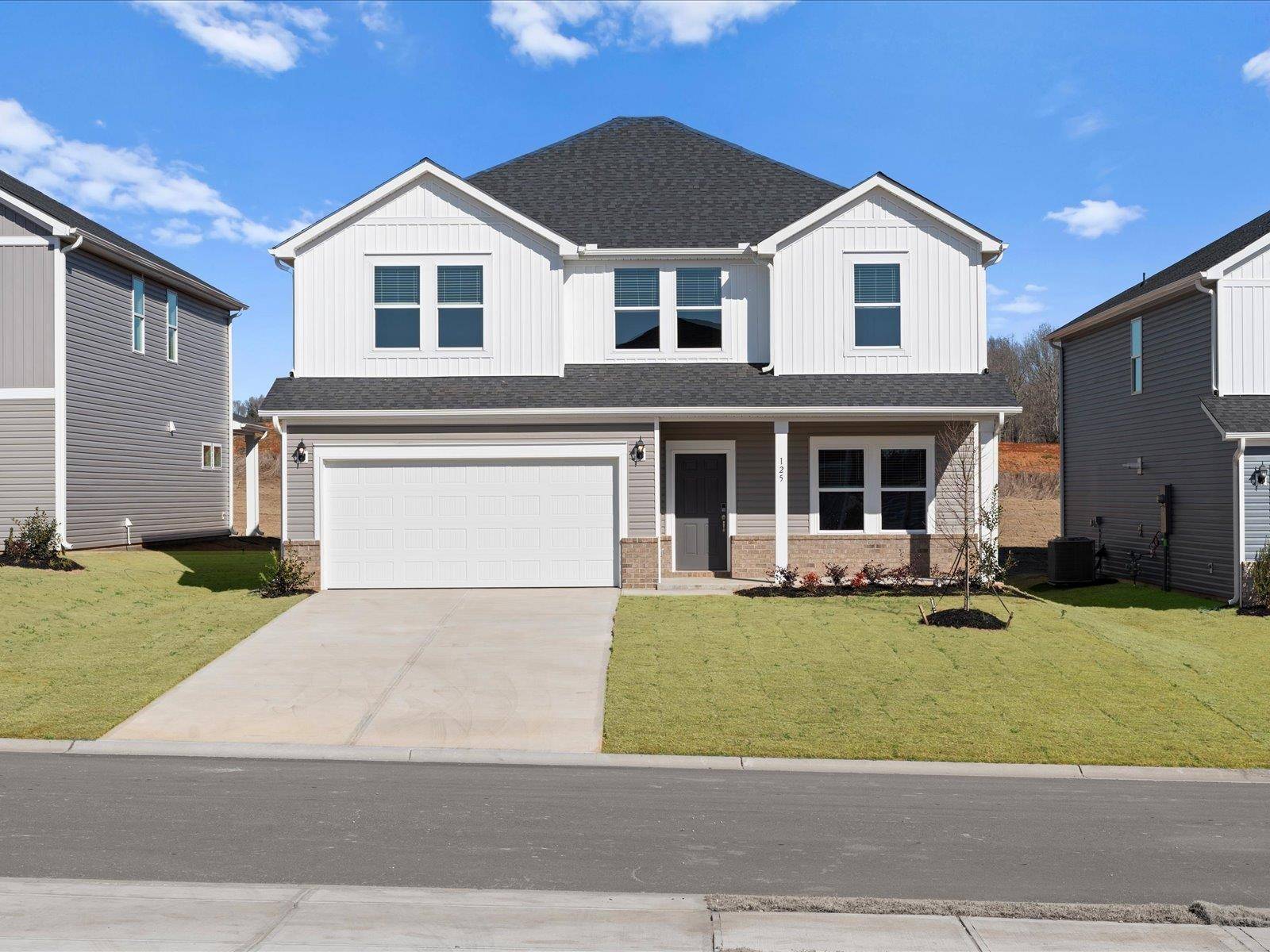 125 Firehole RD, Gray Court, SC 29645