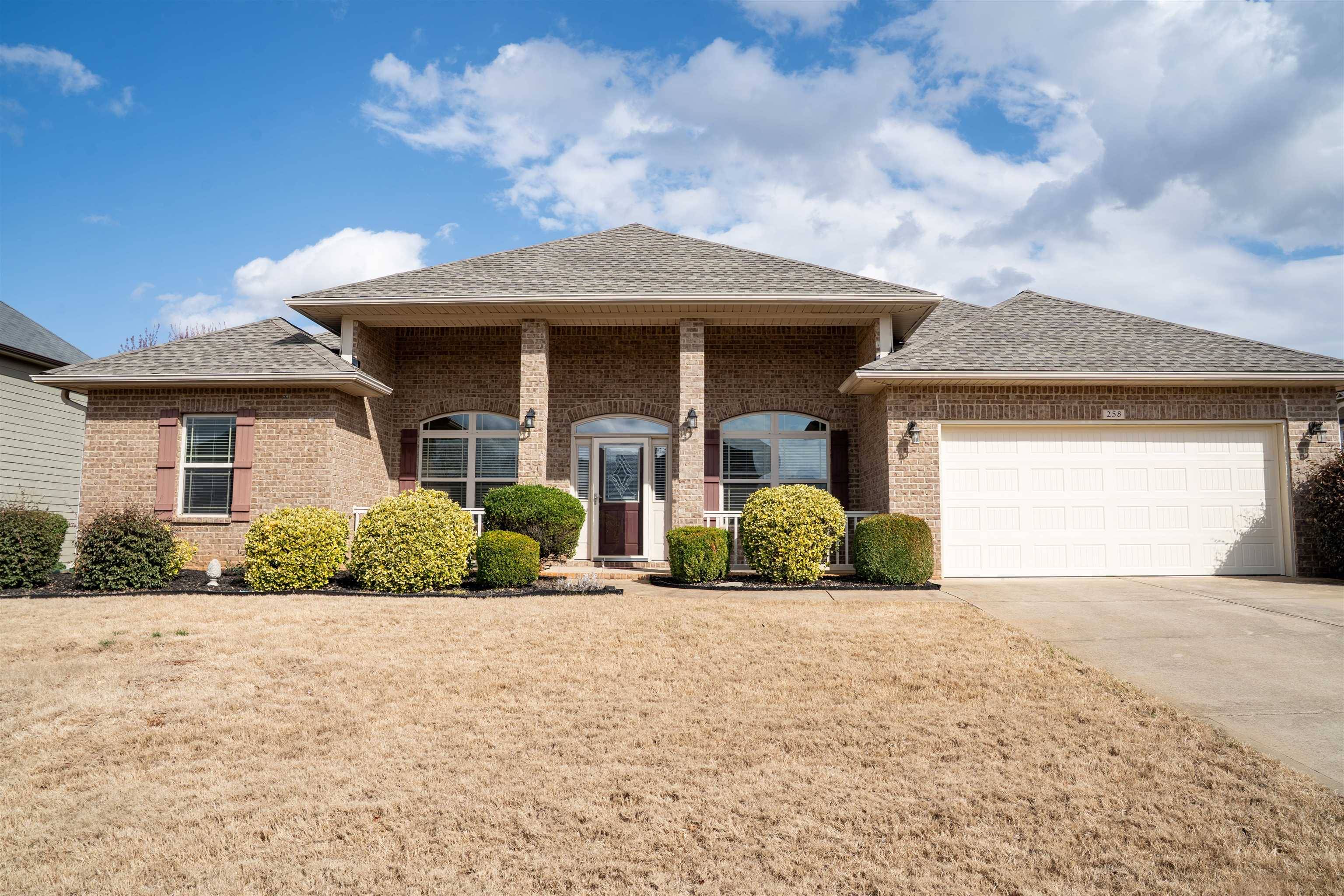 Lyman, SC 29365,258 Springlakes Estates DR