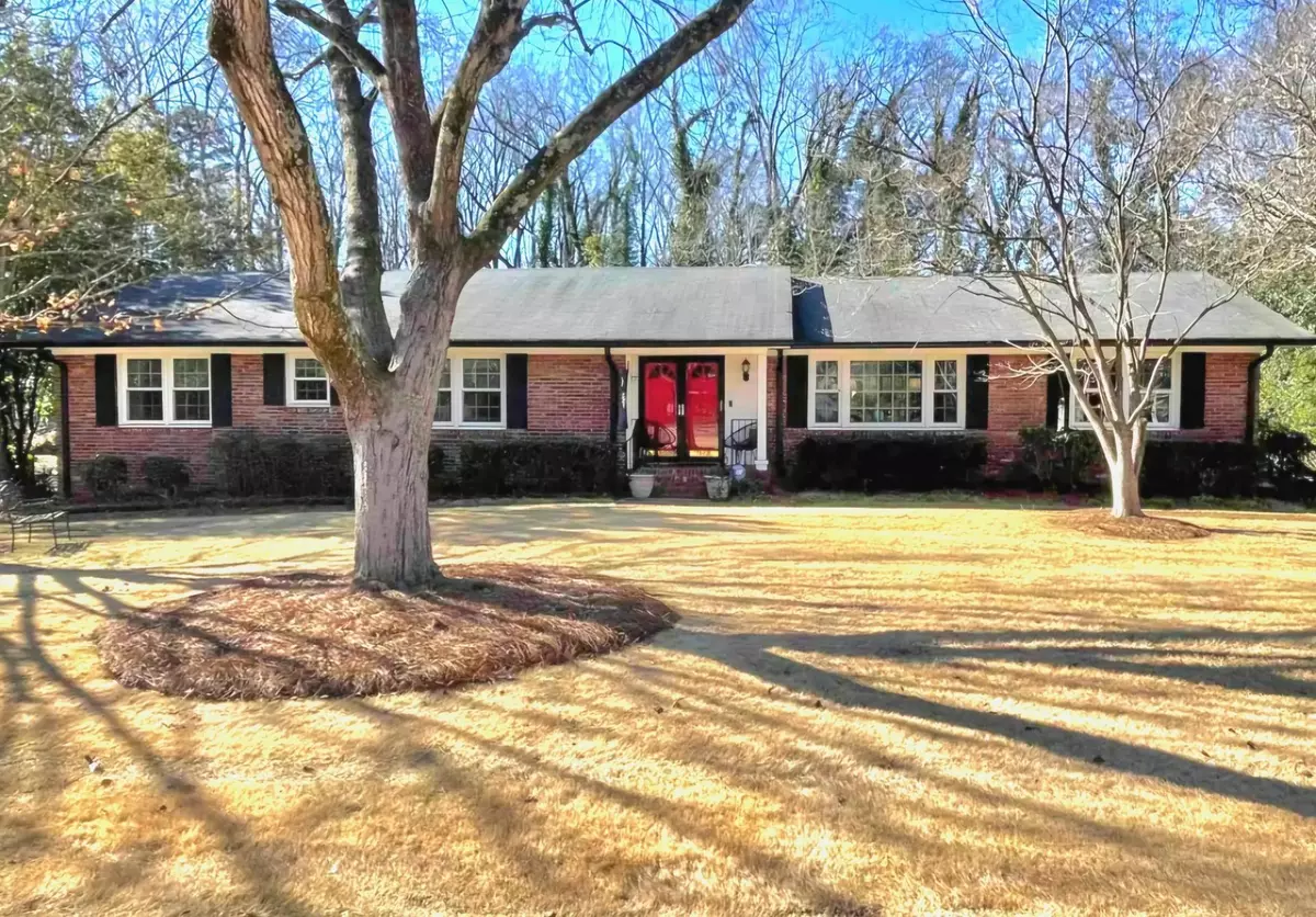 Spartanburg, SC 29307,349 Lake Forest DR