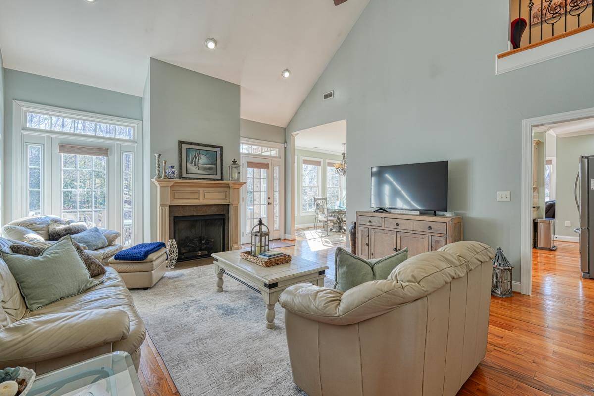 Moore, SC 29369,173 Westmeath DR