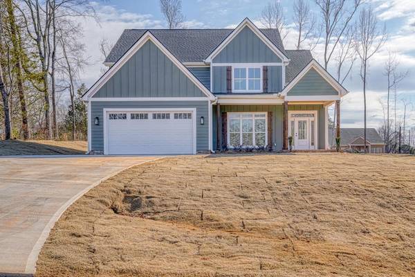 155 Chestnut Drive, Woodruff, SC 29388
