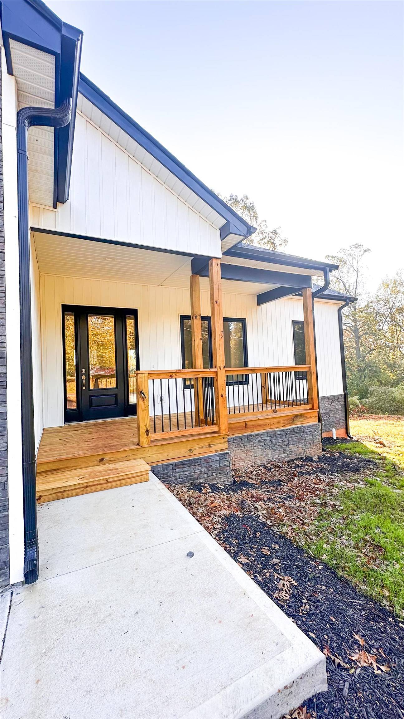 Woodruff, SC 29388,117 Balsam LN