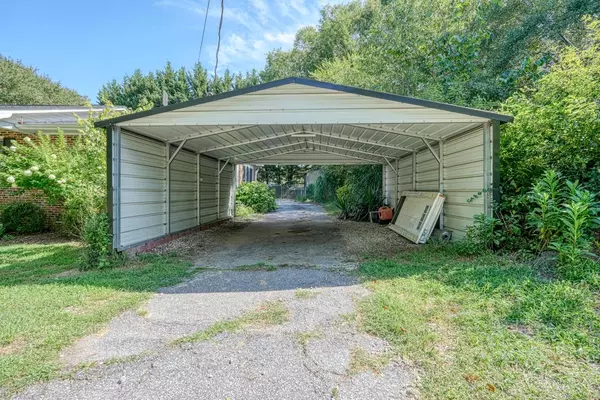 Liberty, SC 29657,14 Willard ST