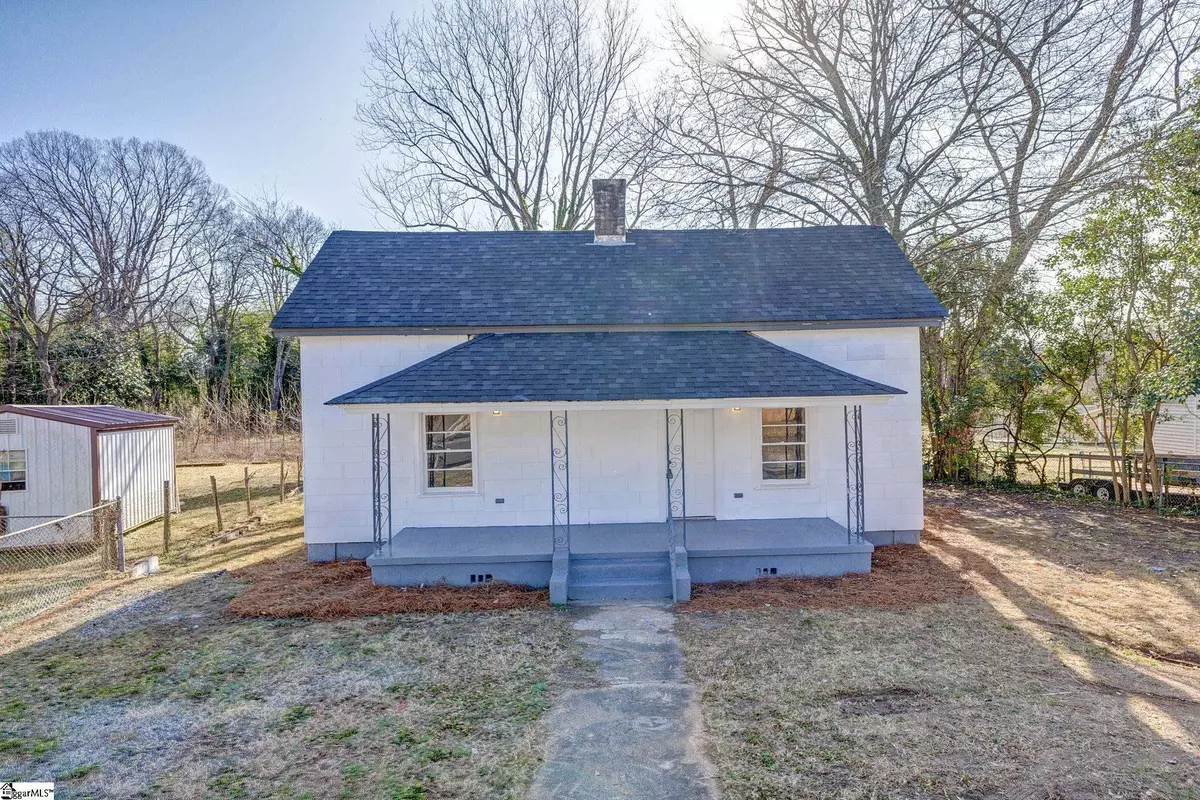 Spartanburg, SC 29303,689 Southern ST