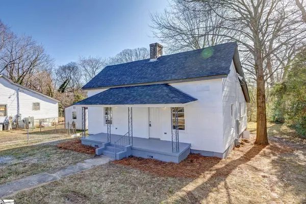 Spartanburg, SC 29303,689 Southern ST