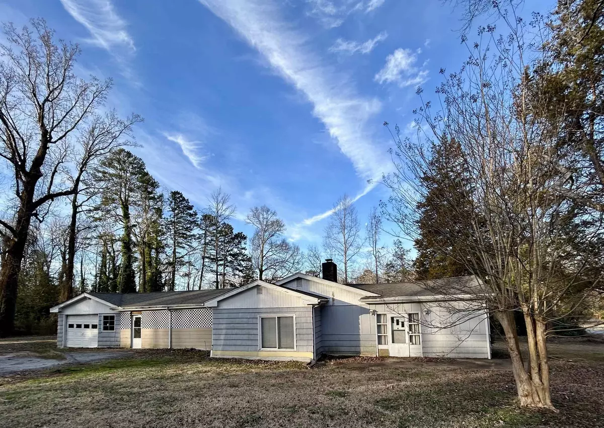 Spartanburg, SC 29302,3345 Robin Hood DR