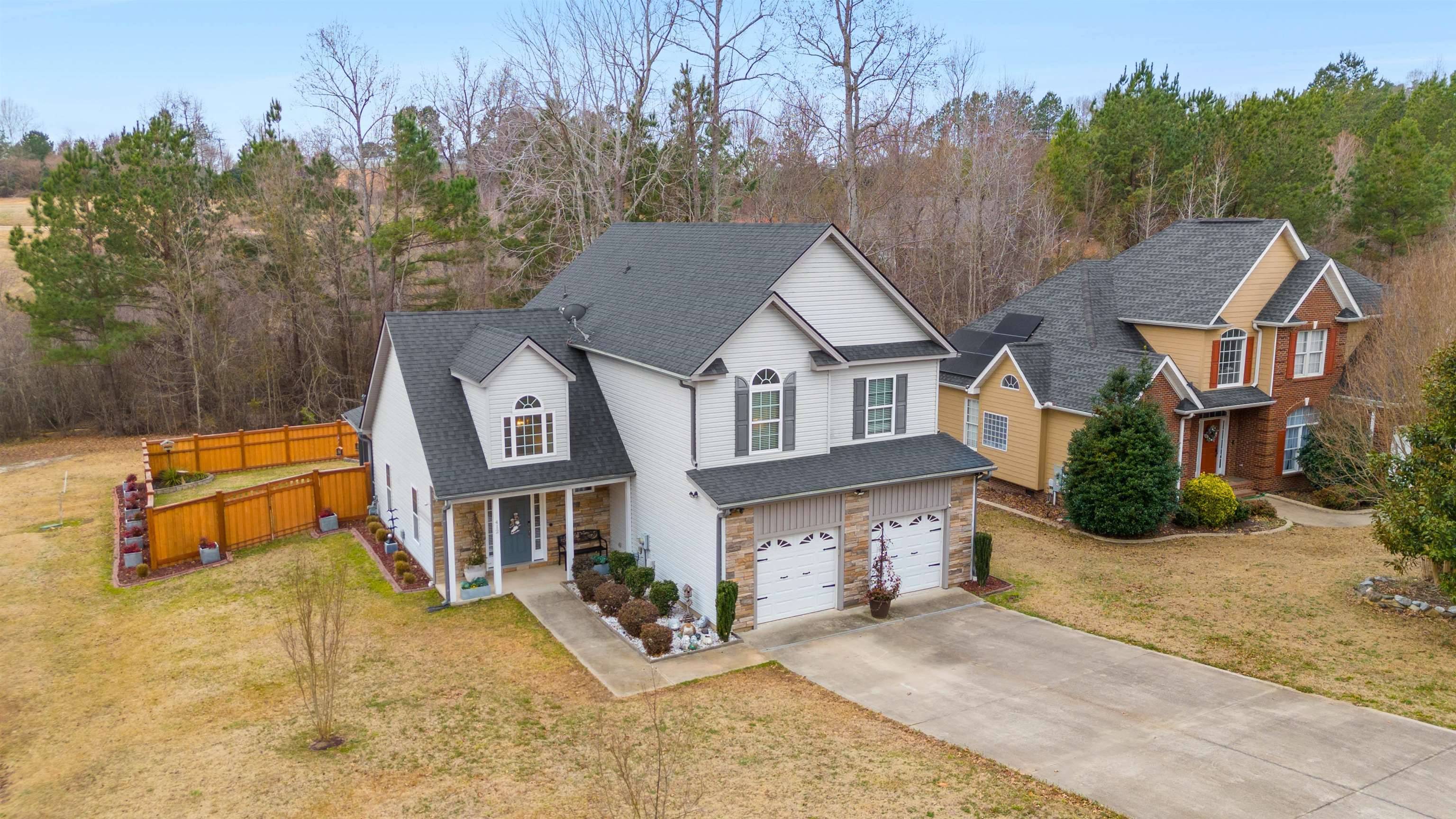 Roebuck, SC 29376,412 Congaree RD