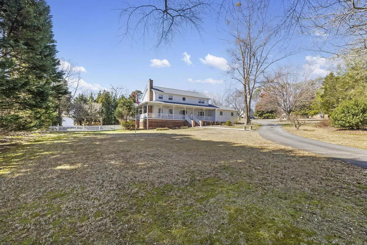 Landrum, SC 29356,107 Asbury DR