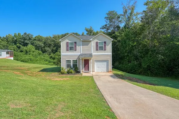 268 Golden Leaf LN, Inman, SC 29349