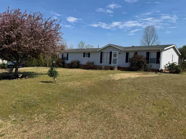 391 Monroe Bruce Farm RD, Campobello, SC 29322