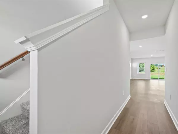 Pendleton, SC 29670,703 Whitebark DR