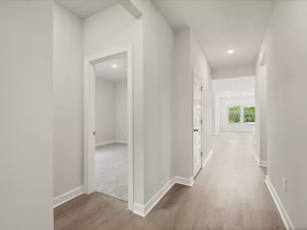 Woodruff, SC 29388,483 Harben DR