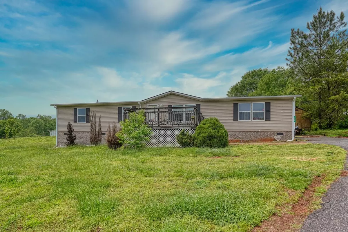 Inman, SC 29349-9078,360 Johnson CIR