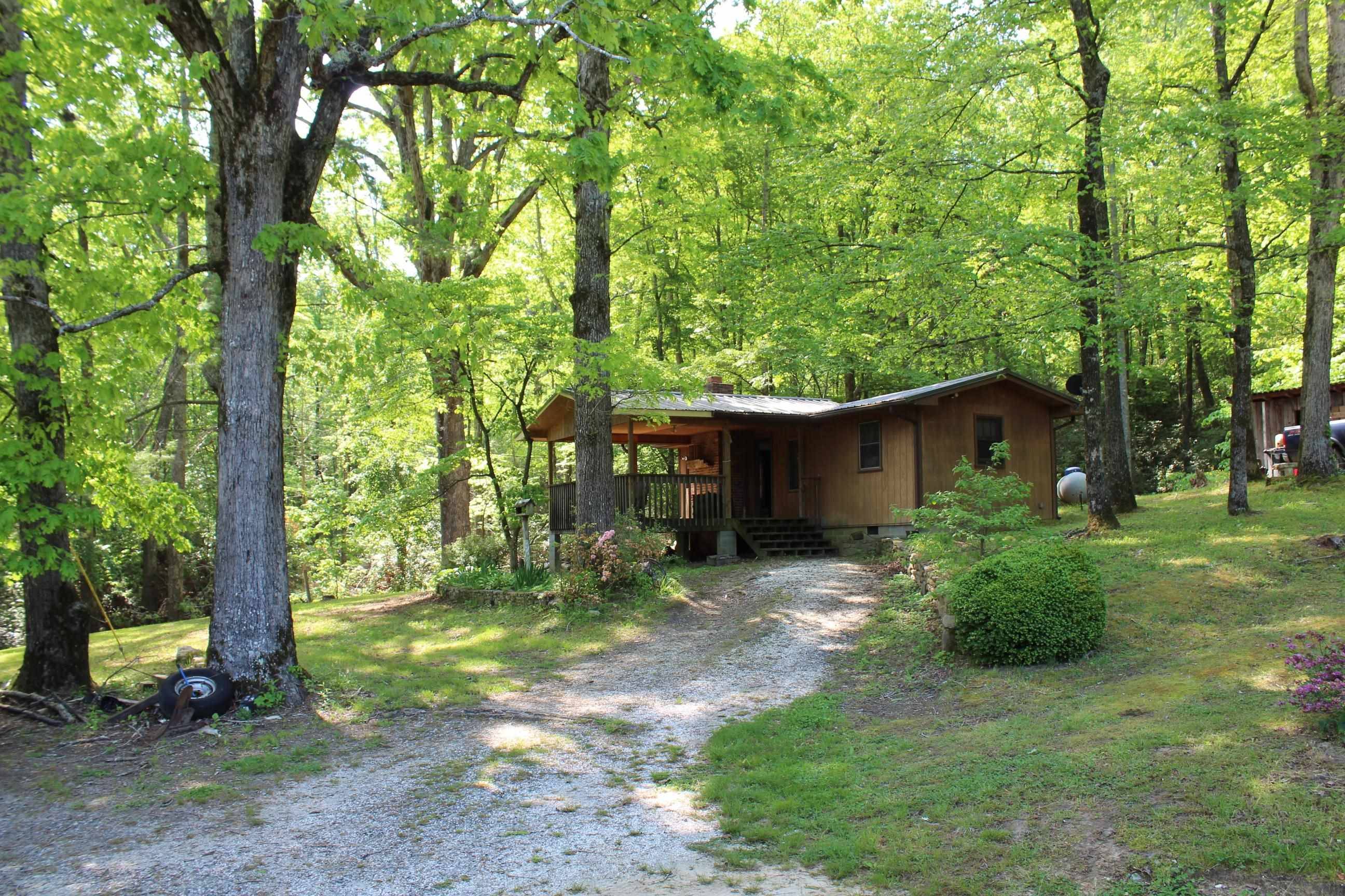 563 Burgess RD, Mill Spring, NC 28756