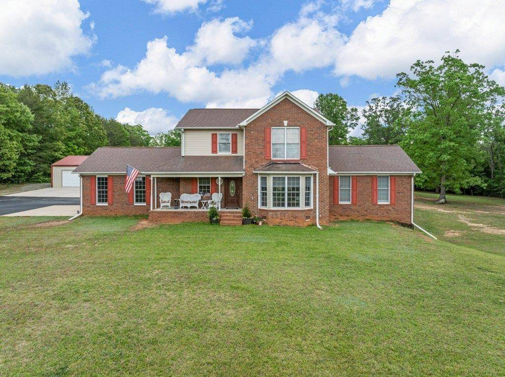 530 Hulon Howard RD, Landrum, SC 29356