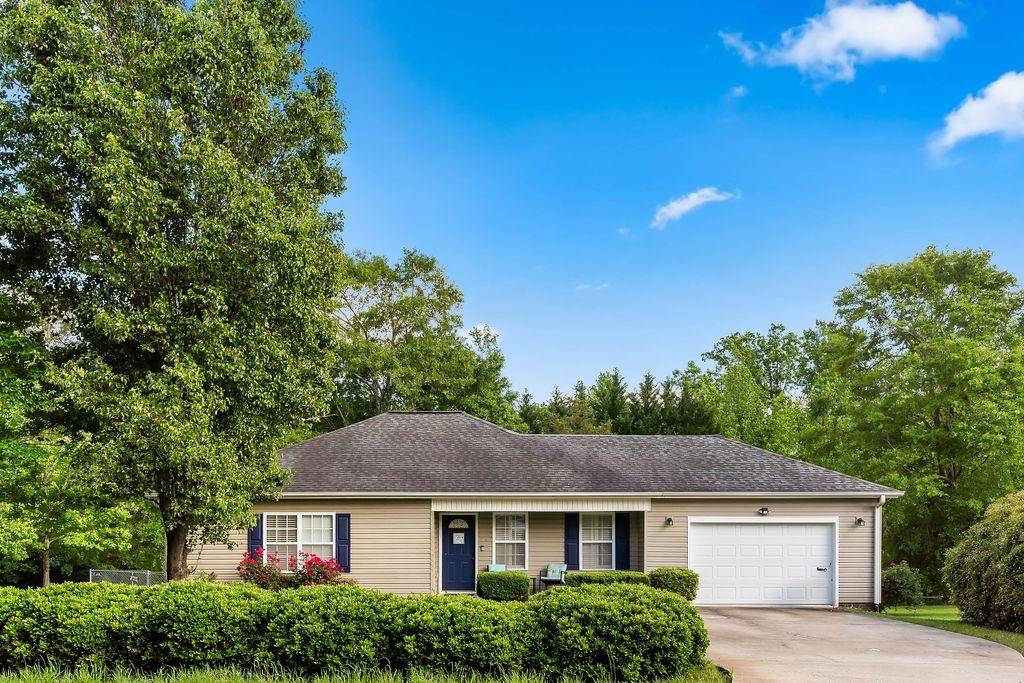 145 Motor Boat Club RD, Greenville, SC 29611