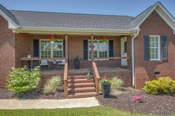 209 N Cassidy WAY, Campobello, SC 29322
