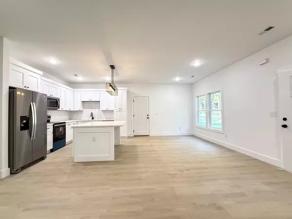 Inman, SC 29349,395 Wynette WAY