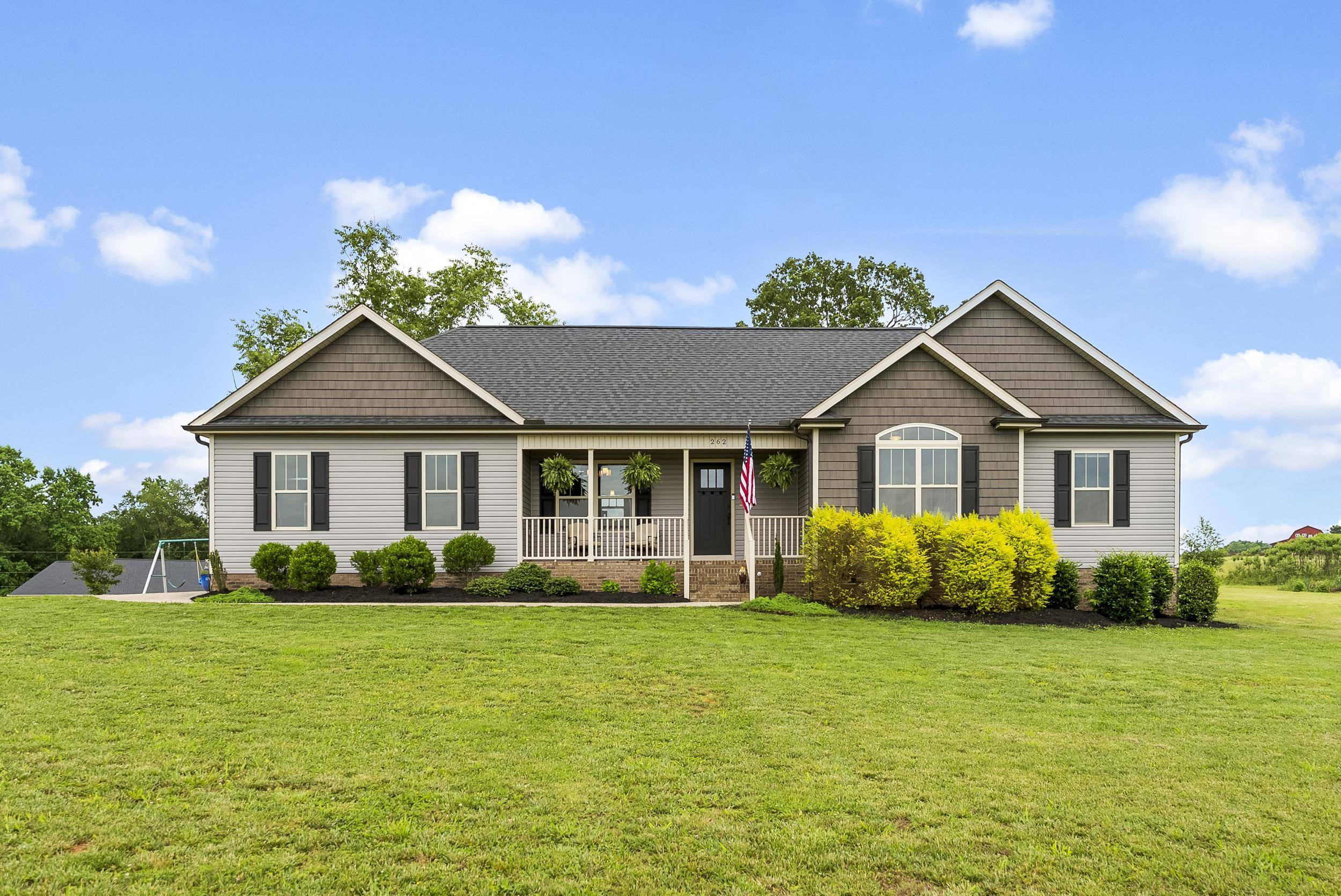 262 Grassy Pond Creek RD, Gaffney, SC 29341