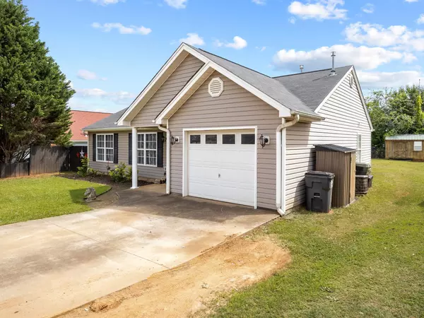 Duncan, SC 29334,241 Ashley Danielle DR