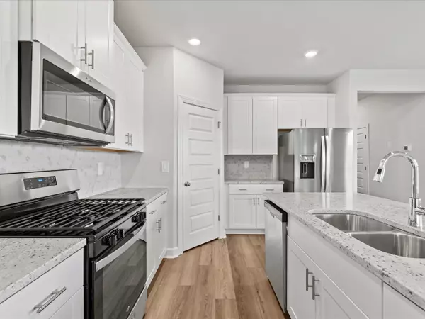 Pendleton, SC 29670,713 Whitebark DR