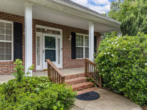 Moore, SC 29369,251 Saddlebrook DR