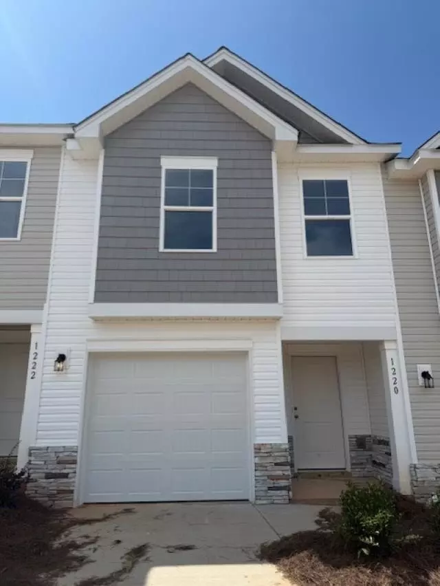 Spartanburg, SC 29303,1220 Forestbrook LN