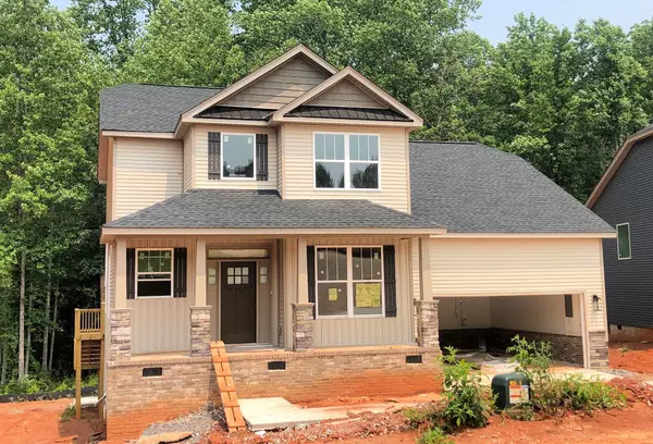 745 Ratchford LN, Wellford, SC 29385