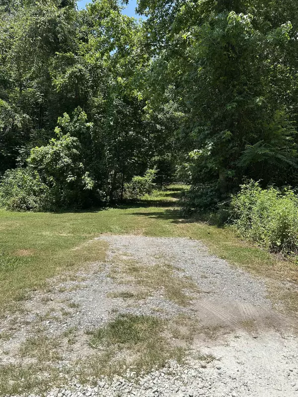 171 Henderson TRL, Chesnee, SC 29323