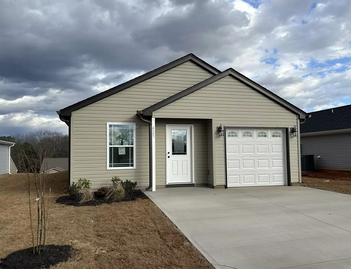 Spartanburg, SC 29301,452 Ward Thomas Way WAY