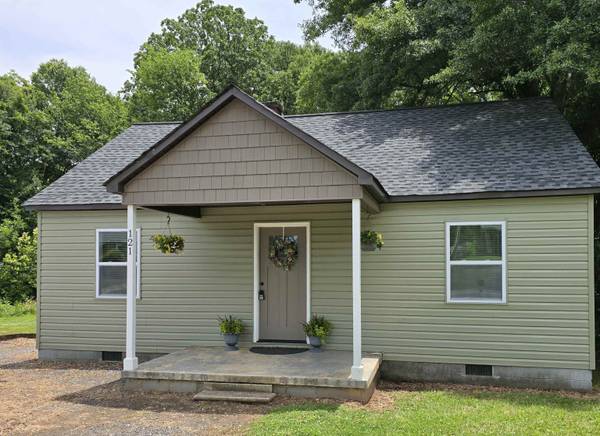 121 Pacolet HWY, Gaffney, SC 29340