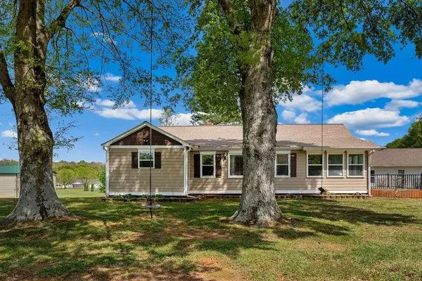 1620 Rainbow Lake RD,  Inman,  SC 29349