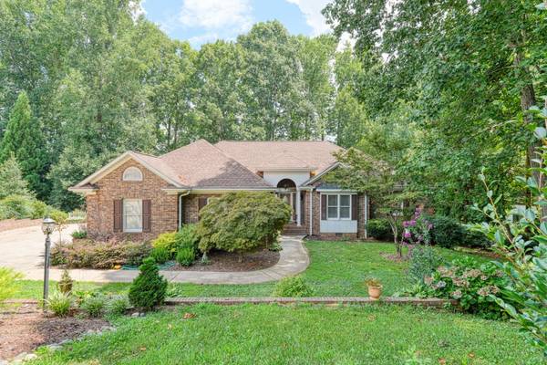 335 Hillcove PT, Wellford, SC 29385