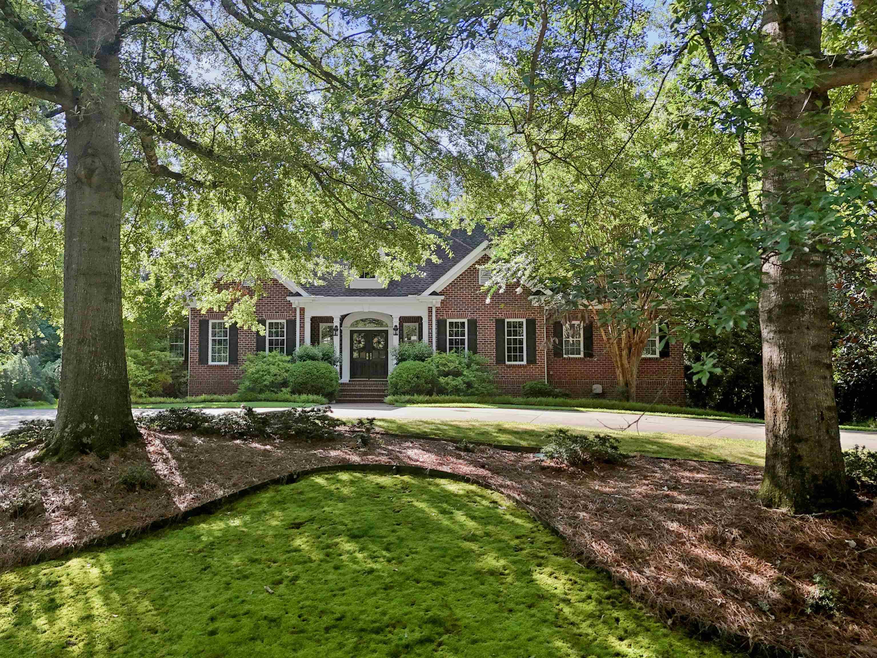 6 Twin Oaks CT, Spartanburg, SC 29306
