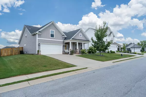 104 Foxbank CIR,  Greer,  SC 29651