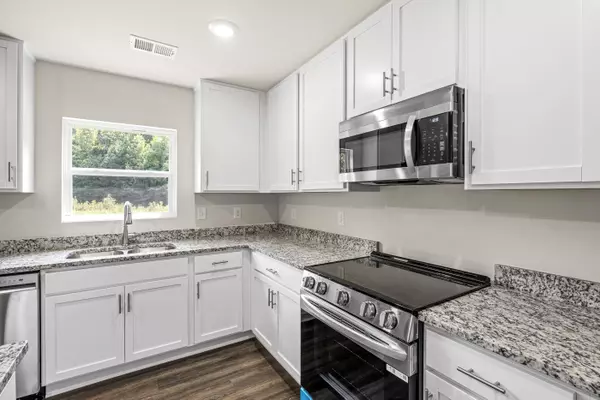 Fountain Inn, SC 29644,626 Hellams ST