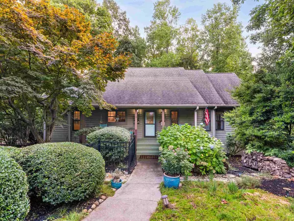 3 Rocky Gap CT, Landrum, SC 29356