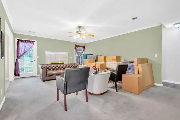 Moore, SC 29369,229 Georgetown CT