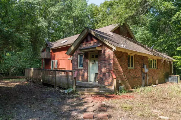 141 Painter RD, Spartanburg, SC 29302